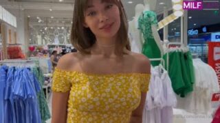 Anna Ralphs – Shopping Mall Fuck