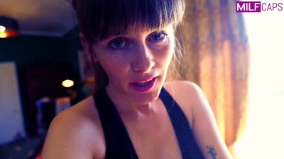 Sydney Harwin – Sister Is A Dirty Freak